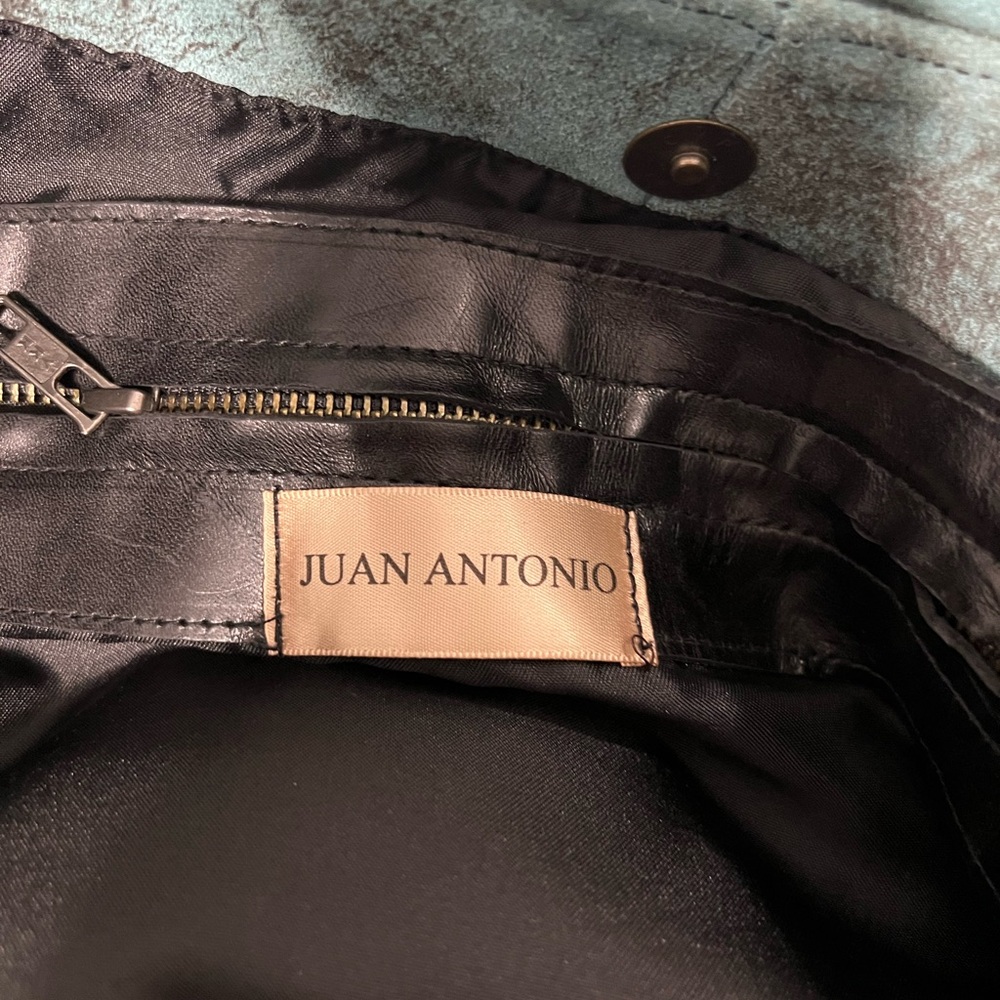 Juan Antonio Turquoise and Black Fringe Shoulder Bag - Picture 4 of 4